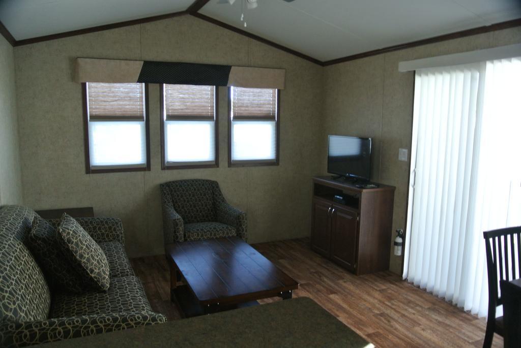 Sherkston Shores Beach Resort Port Colborne Pokój zdjęcie