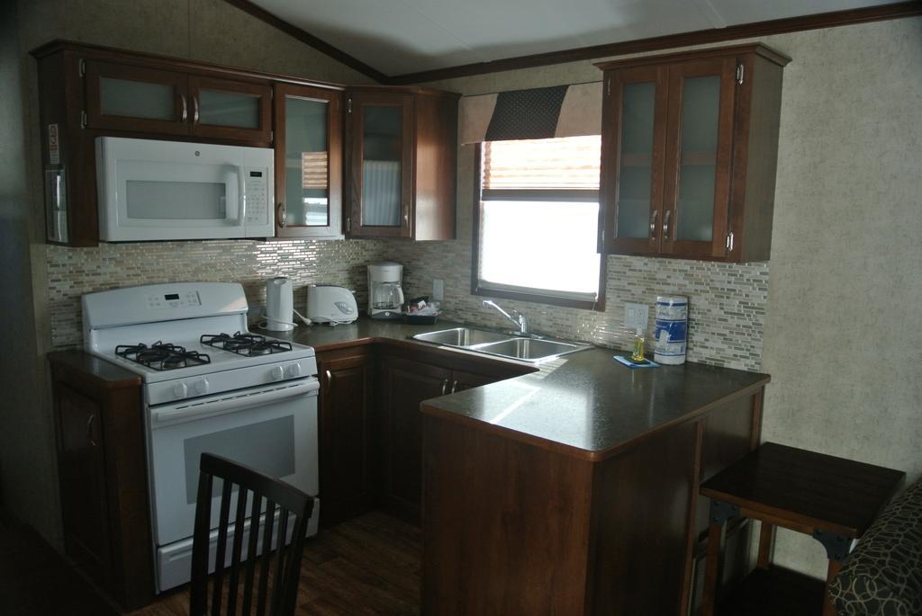 Sherkston Shores Beach Resort Port Colborne Pokój zdjęcie
